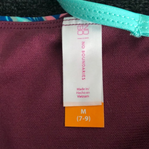 Bikini - Picture 4 of 5